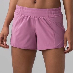 Lululemon Hotty Hot Short 4”